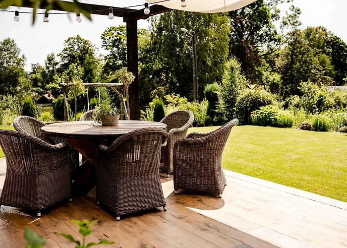 Villa Na Szczycie Konopi *